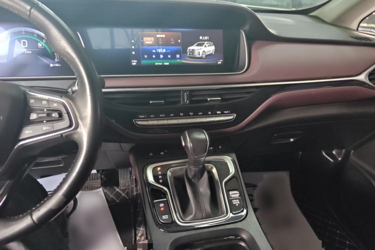 Used GAC Trumpchi M6 2021 PRO 270T DCT Luxury Edition Audio And AC Panel