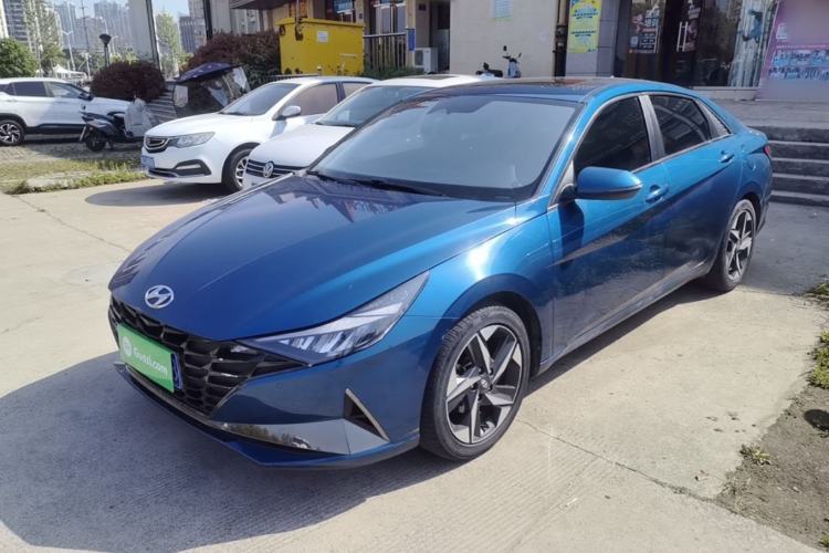 Used Hyundai Elantra 2021 1.5L CVT LUX Prestige Edition