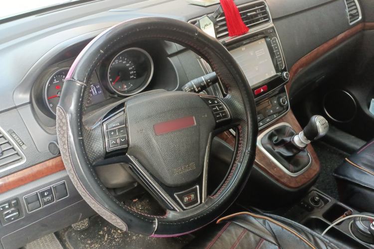 Used Haval H6 2015 Revised Version Sport Edition 1.5T Manual Transmission Two-Wheel Drive Elite Grade