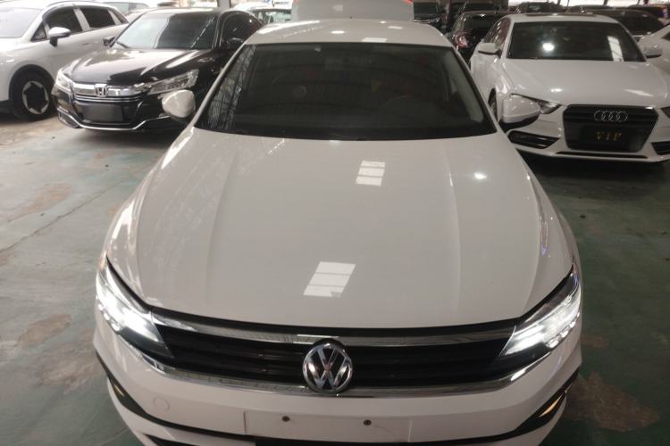 Used Volkswagen Lamando 2021 230TSI DSG Fashion Edition Front