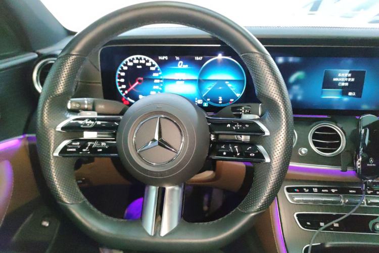 Used Mercedes-Benz E-Class 2022 Revised Version E 300 L Sporty and Stylish Edition Steering Wheel