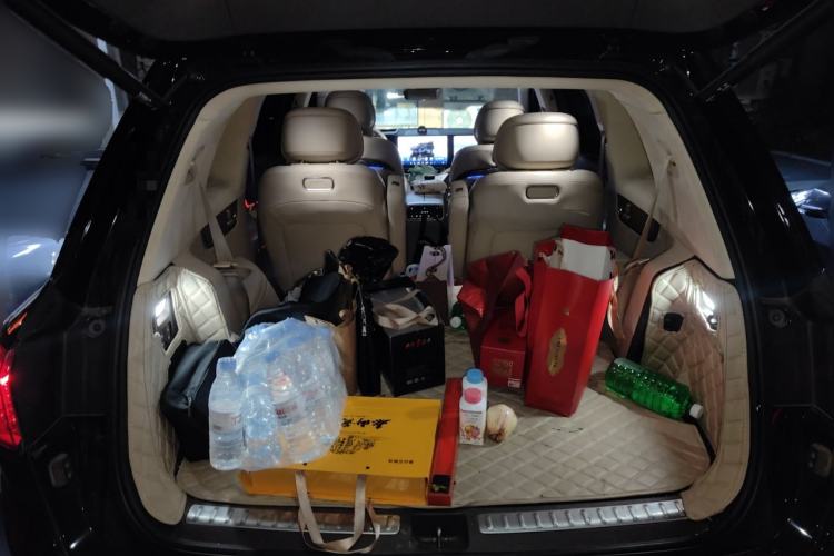 Used Hima AITO M9 2024 Range-Extended Max Edition 42 kWh 6-Seater Version Trunk