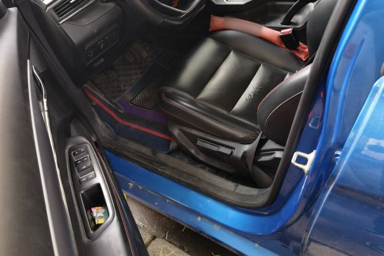 Used Geely Auto Binray 2019 200T Manual Binchi Edition
