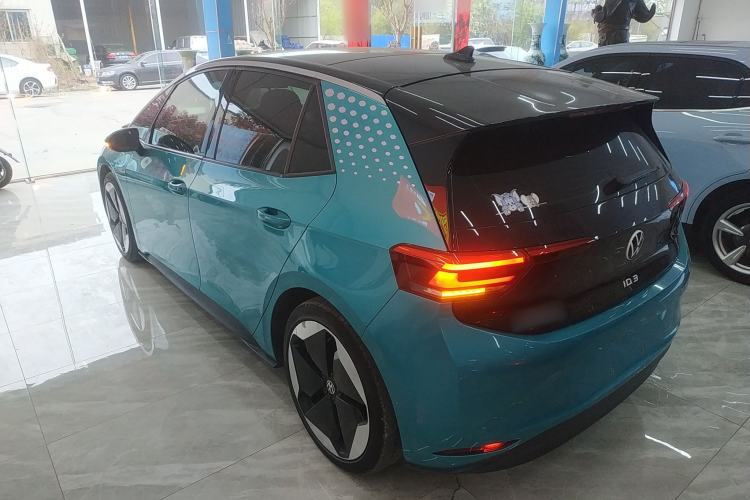 Used Volkswagen ID.3 2021 1st Edition ID. First Impression Edition Rear Left 45 Deg