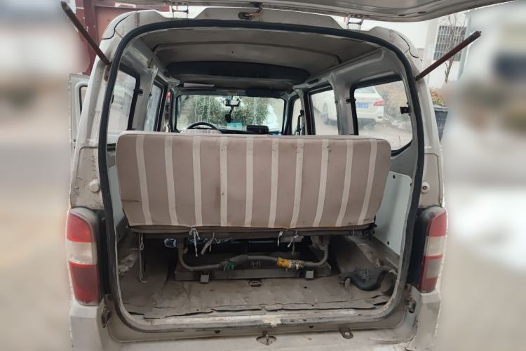 Used Wuling Zhiguang 2010 1.0L New Version Practical Short-Body L2Y