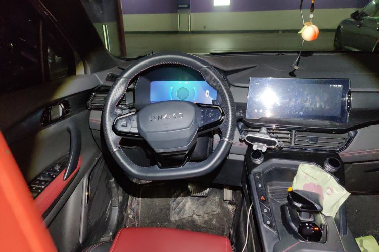 Used Lynk & Co 06 2020 1.5T JinPro model
