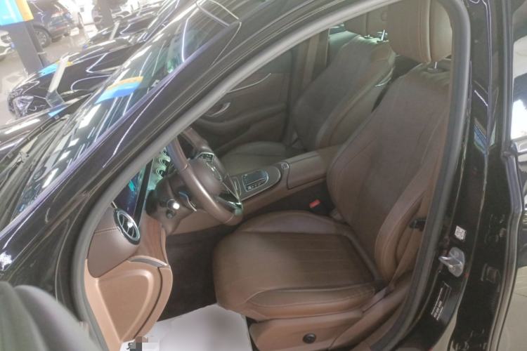 Used Mercedes-Benz E-Class New Energy 2022 Restyled E 350 e L Plug-in Hybrid Sedan Left Front Seat