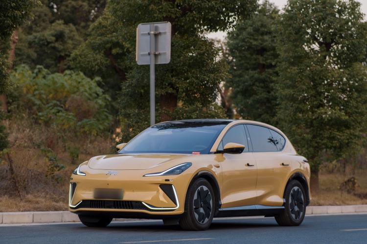 Used IM LS7 2023 90 kWh Elite Rear-Drive Version