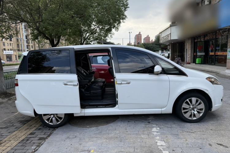 Used Luxgen Great 7 MPV 2013 2.0T Executive Model