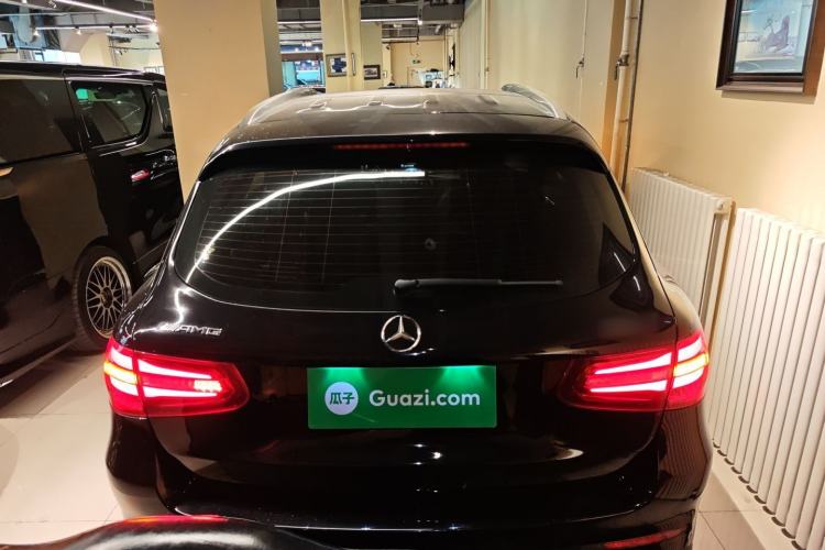 Used Mercedes-Benz GLC 2017 GLC 260 4MATIC Luxury Model