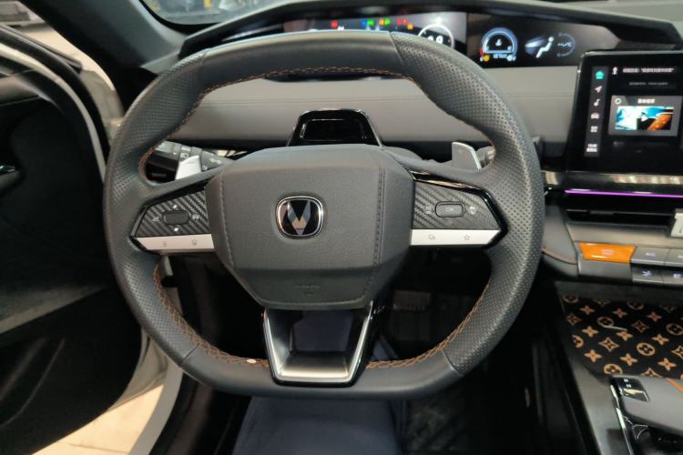 Used CHANGAN UNI-V 2022 1.5T Prestige Version Steering Wheel