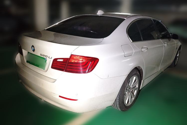 Used BMW 5 Series 2017 520Li Elegant Edition
