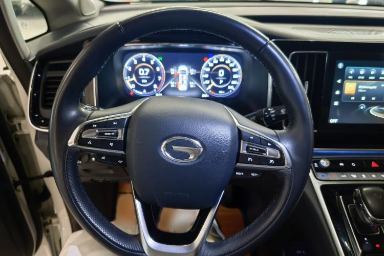 Used GAC Trumpchi M8 2021 Lingxiu Series 390T Ultimate Edition Interior 5
