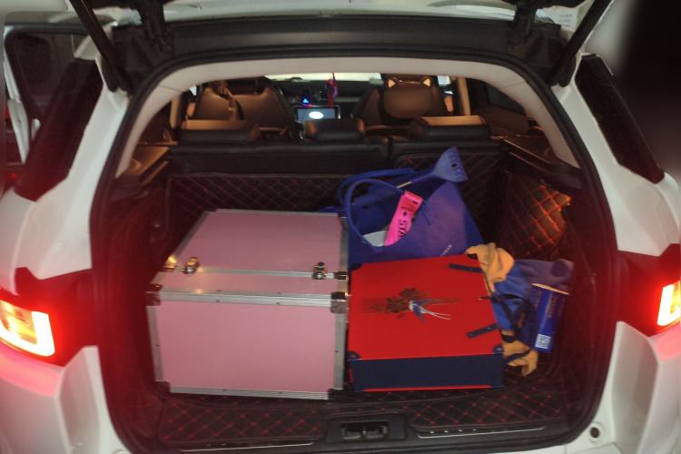 Used Land Rover Range Rover Evoque 2018 240 PS SE Smart Brilliance Edition
