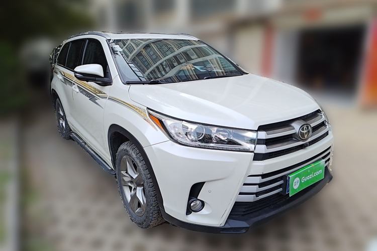 Used Toyota Highlander 2018 2.0T Four-Wheel Drive Luxury Version 7 Seats China VI Standard Front Right 45 Deg