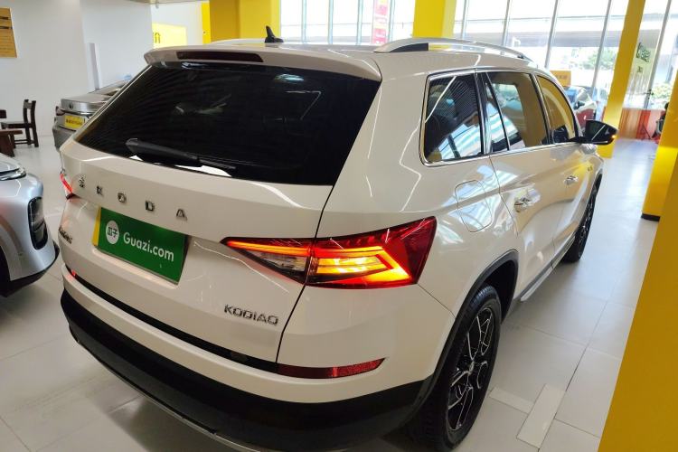 Used Skoda Kodiaq 2019 Facelifted TSI330 5-Seater Two-Wheel-Drive Luxury Enjoyment Edition China VI Standard
