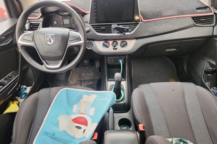 Used Baojun 310 2016 1.2L manual Comfort trim level
