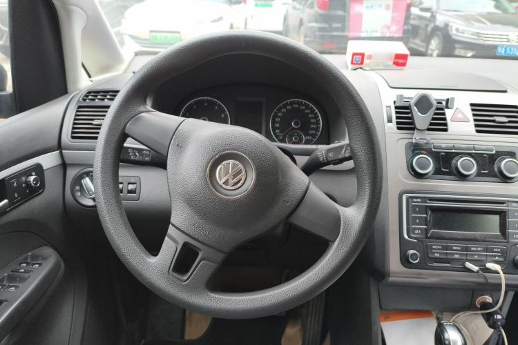 Used Volkswagen Touran 2013 1.4T DSG Comfort Edition 5-Seater Steering Wheel