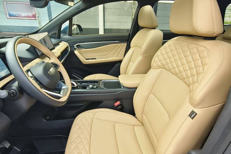 Used Geely Auto Haoyue L 2023 2.0T DCT Flagship Version