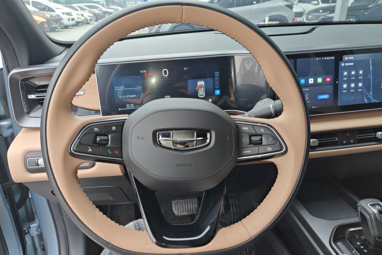 Used Geely Auto icon 2023 1.5TD Chocolate Smoothie Edition
