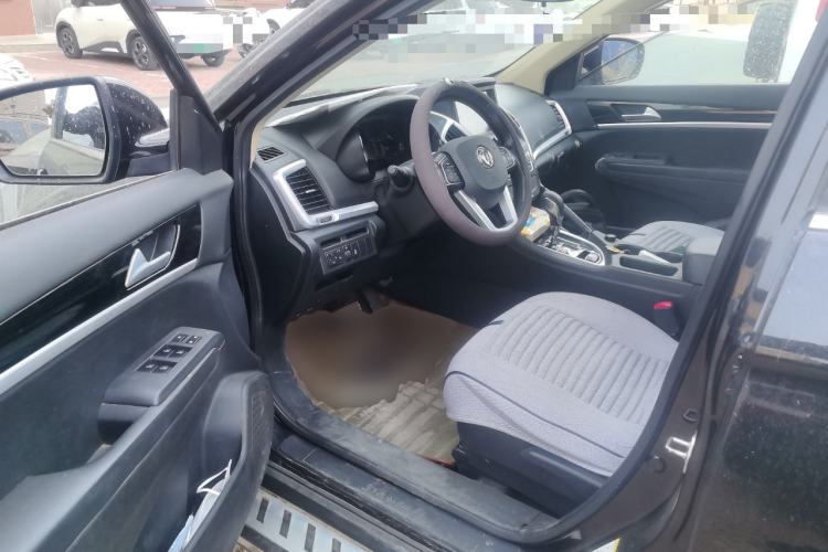 Used Dongfeng Aeolus AX7 2015 2.0L Automatic Zhiyi Trim