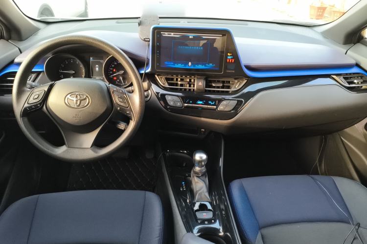 Used Toyota C-HR 2018 2.0L Leading Edition China V-standard
