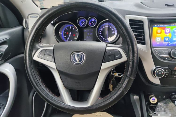 Used CHANGAN CS35 2016 1.6L Manual Luxury Model China IV Standard