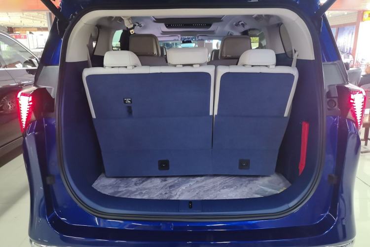 Used Buick GL8 New Energy 2024 Lu Zun Luxury Edition 7-Seater