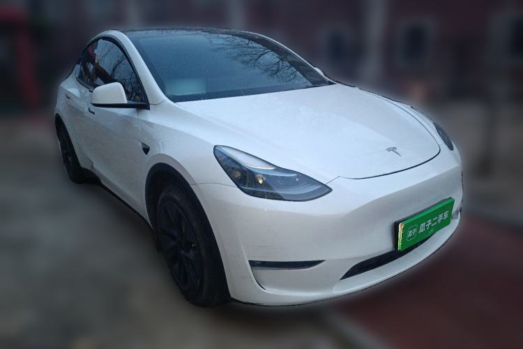 Used Tesla Model Y 2024 Long-Range All-Wheel-Drive Version
