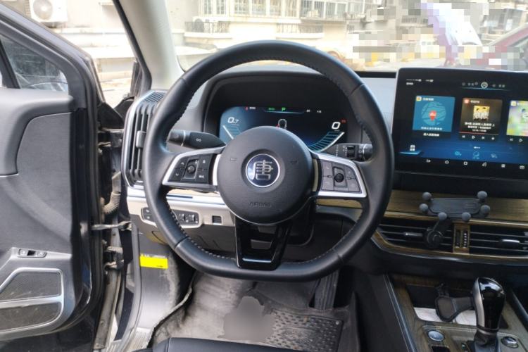 Used BYD Tang 2018 2.0T Automatic SmartConnect Prestige 7-Seater China V Standard
