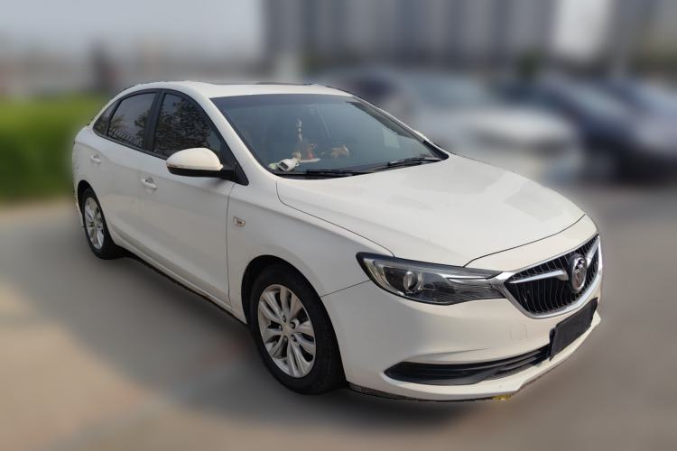 Used Buick GT 2018 15T Dual-Clutch Elite Model China V Standard Front Right 45 Deg