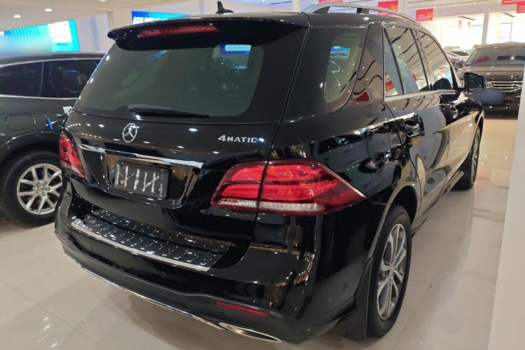 Used Mercedes-Benz GLE 2016 GLE 320 4MATIC Dynamic Edition Rear Right 45 Deg