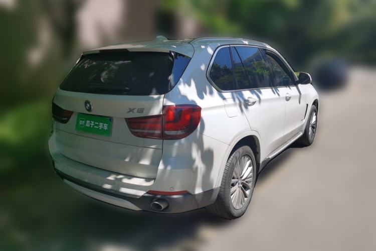 Used BMW X5 2017 xDrive28i Rear Right 45 Deg