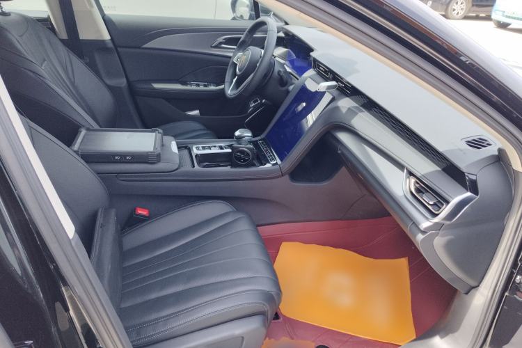 Used Hongqi H6 2023 2.0T ZhiMei Edition Right Front Seat