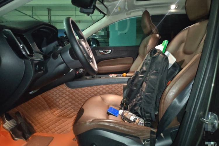 Used Volvo XC60 2019 T5 4x4 Smart Edition China V Standard
