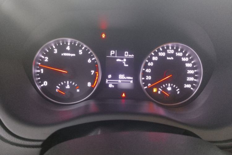 Used Hyundai Celesta 2017 1.6L Automatic Enjoyment Version GLS
