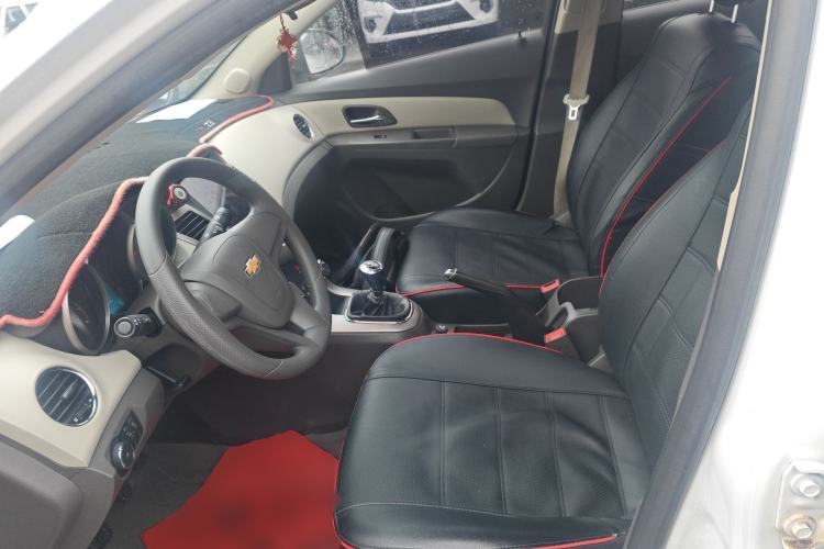 Used Chevrolet Cruze 2015 1.5L Classic SL MT
