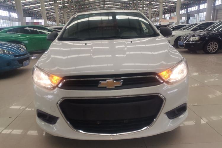 Used Chevrolet Aveo Sonic 2014 Sedan 1.4SL MT Comfort Edition