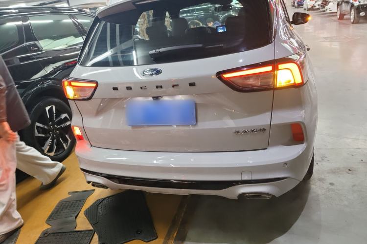 Used Ford Escape 2024 EcoBoost 245 Four-Wheel Drive ST-Line Pro Trim
