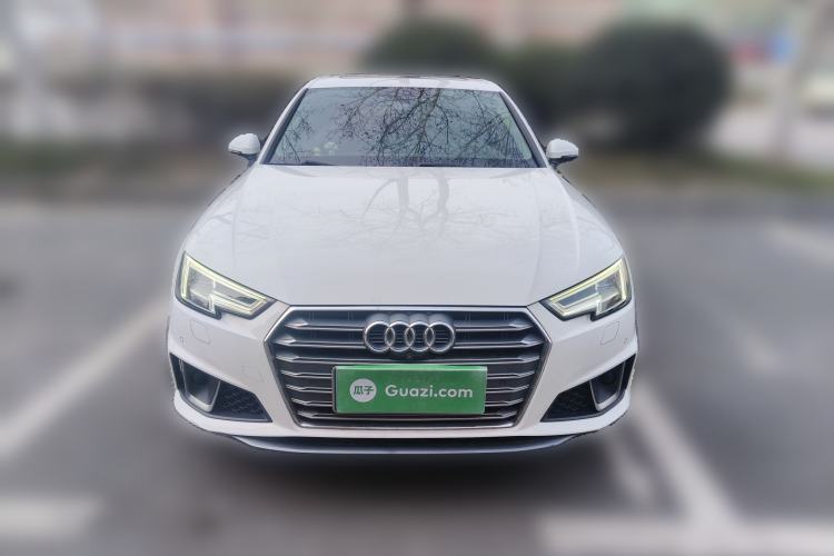 Used Audi A4L 2019 40 TFSI Fashion Edition China VI Emission Standard
