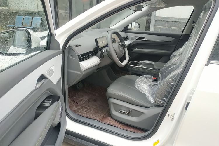 Used Bestune Yueyi 03 2025 445km Joyful Edition