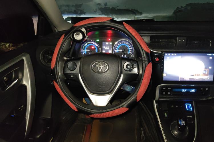 Used Toyota Levin 2017 Revised Dual-Engine 1.8H GS E-CVT Elite Sunroof Version China V Standard
