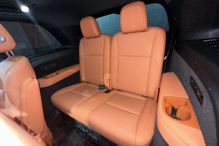 Used Li Auto L8 2023 Max model Interior 8