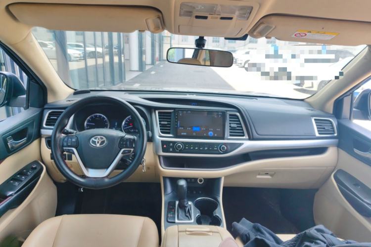 Used Toyota Highlander 2018 2.0T Four-Wheel Drive Elite Edition 7 Seats China V Standard
