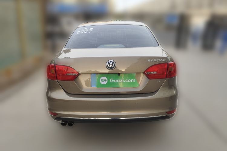 Used Volkswagen Sagitar 2014 Revised Version 1.4TSI Automatic Luxury Edition
