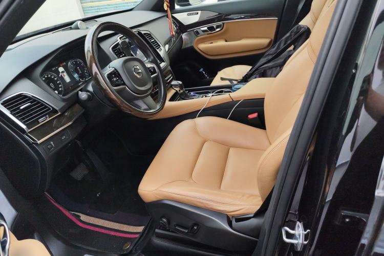 Used Volvo XC90 2018 T6 Zhiyi Edition 7-Seater