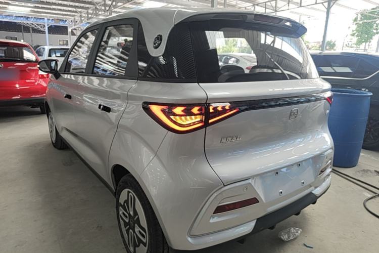Used Chery QQ Domi 2025 Model 305km Comfort Edition
