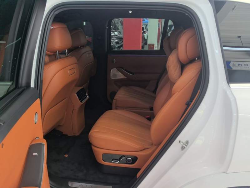 Used Hima AITO M7 2026 Model Range-Extending Ultra All-Wheel Drive 6-Seater Version — 16