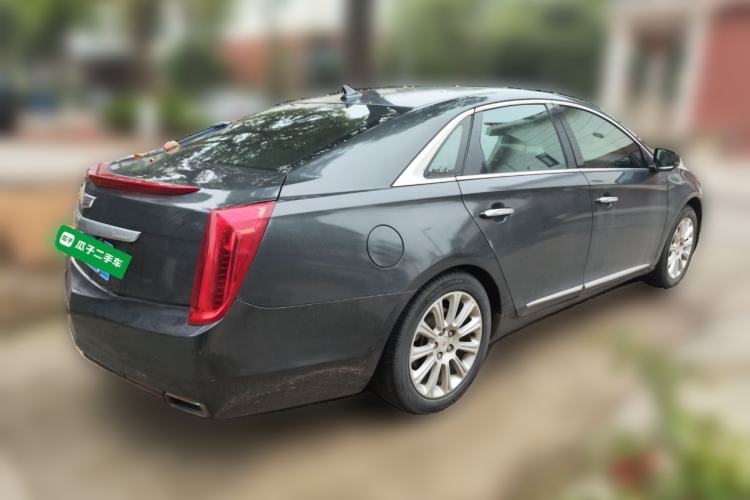 Used Cadillac XTS 2013 28T Luxury Model