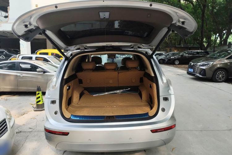 Used Hima AITO M7 2024 1.5T Rear-Drive Plus Version 5 Seats
